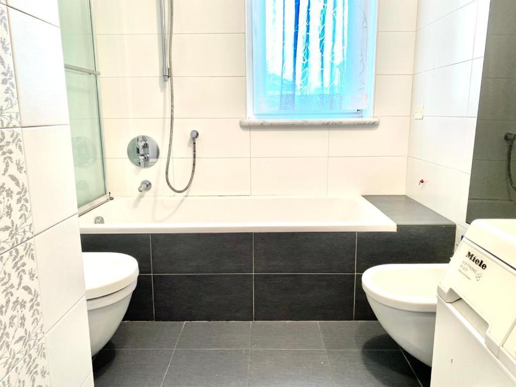 Ferienwohnung Mpm - Belinzaghi 5 6 Pax Mailand Exterior foto
