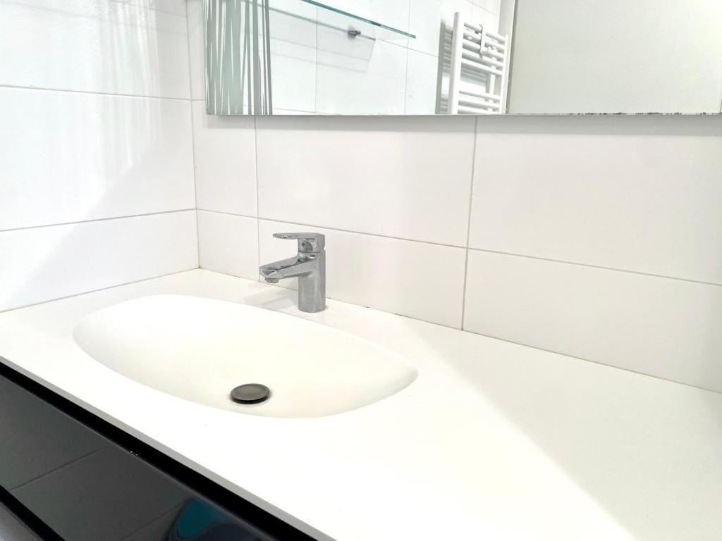 Ferienwohnung Mpm - Belinzaghi 5 6 Pax Mailand Exterior foto