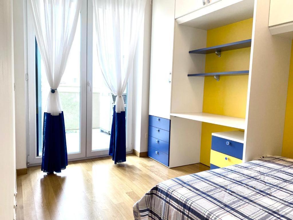 Ferienwohnung Mpm - Belinzaghi 5 6 Pax Mailand Exterior foto